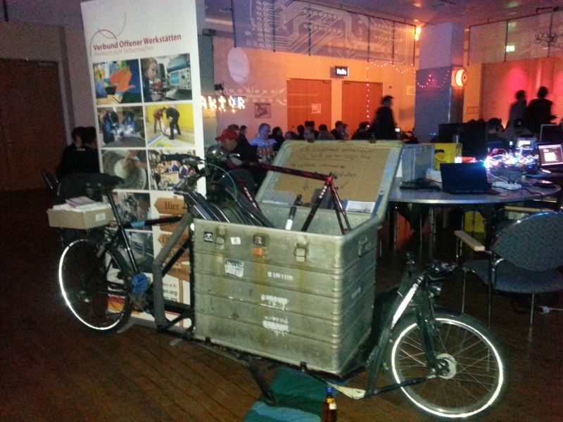 Datei:20161227 CCCHamburg haptische Bibliothek.jpg